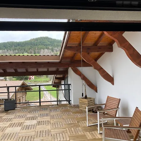 Au Domaine De Py Guest house