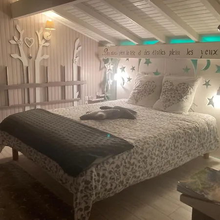 招待所 Au Domaine De Py